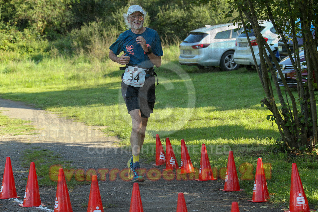 230826_1806_EX1_1798 | Sportfotografie im Rhein-Sieg Kreis, Köln, Bonn, NRW, Rheinland Pfalz, Hessen, etc. Unser Tätigkeitsfeld umfasst den Laufsport vom Volkslauf über den Marathon, Duathlon, Triathon bis zum Ultralauf wie Kölnpfad Ultra oder Schindertrail.