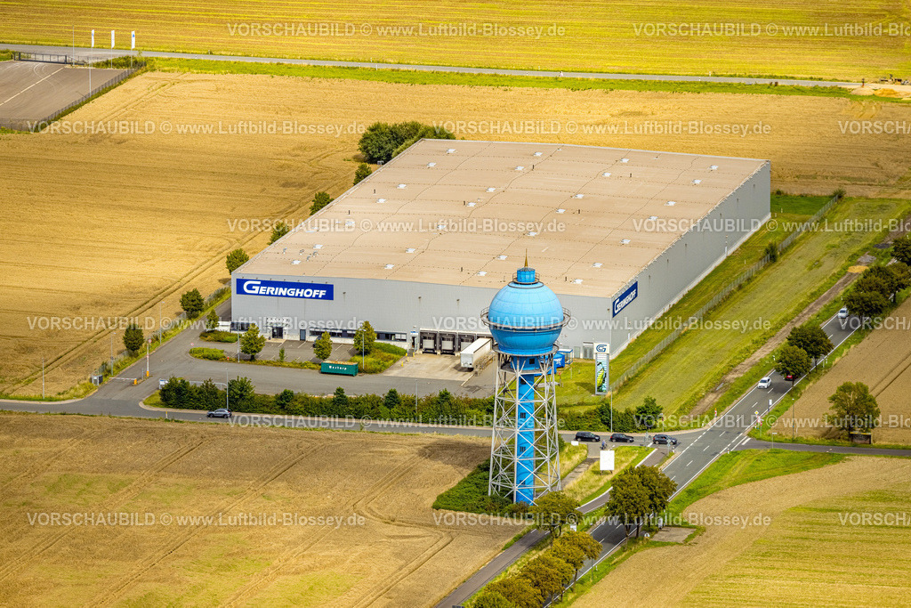 Ahlen230803473 | Luftbild, uftbild, Geringhoff Maschinenbau zwischen Wiesen und Feldern, Blauer Wasserturm, Ahlen, Ruhrgebiet, Nordrhein-Westfalen, Deutschland