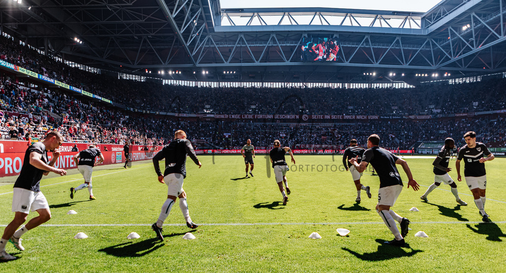 2. Bundesliga, Saison 2024/25, 28. Spieltag: Fortuna Düsseldorf - SC Preußen Münster | Düsseldorf, 05.04.2025: 2. Bundesliga, 28. Spieltag, Fortuna Düsseldorf gegen SC Preußen Münster in der Merkur Spiel-Arena in Düsseldorf. Foto: sportfotografie.ms | Markus Paletta - Realisiert mit Pictrs.com