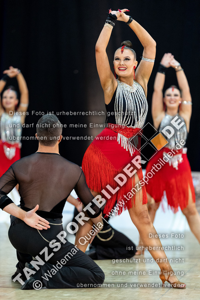 20240120-03323 | Hier finden Sie Tanz Bilder vom Latein und Standard Formationen tanzen. Sportbilder vom Tanzsport. Schöne Fotos und von Weltmeisterschaft, Europameisterschaft, Bundesliga, Regionalliga, Oberliga und Landesliga sowie von GOC Stuttgart, DanceComp, WM Bremen
