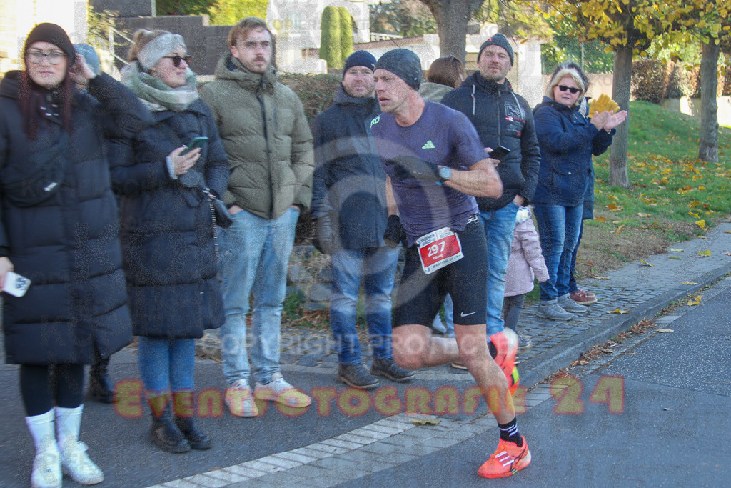 241201_1212_EV4_1911 | Sportfotografie im Rhein-Sieg Kreis, Köln, Bonn, NRW, Rheinland Pfalz, Hessen, etc. Unser Tätigkeitsfeld umfasst den Laufsport vom Volkslauf über den Marathon, Duathlon, Triathon bis zum Ultralauf wie Kölnpfad Ultra oder Schindertrail.