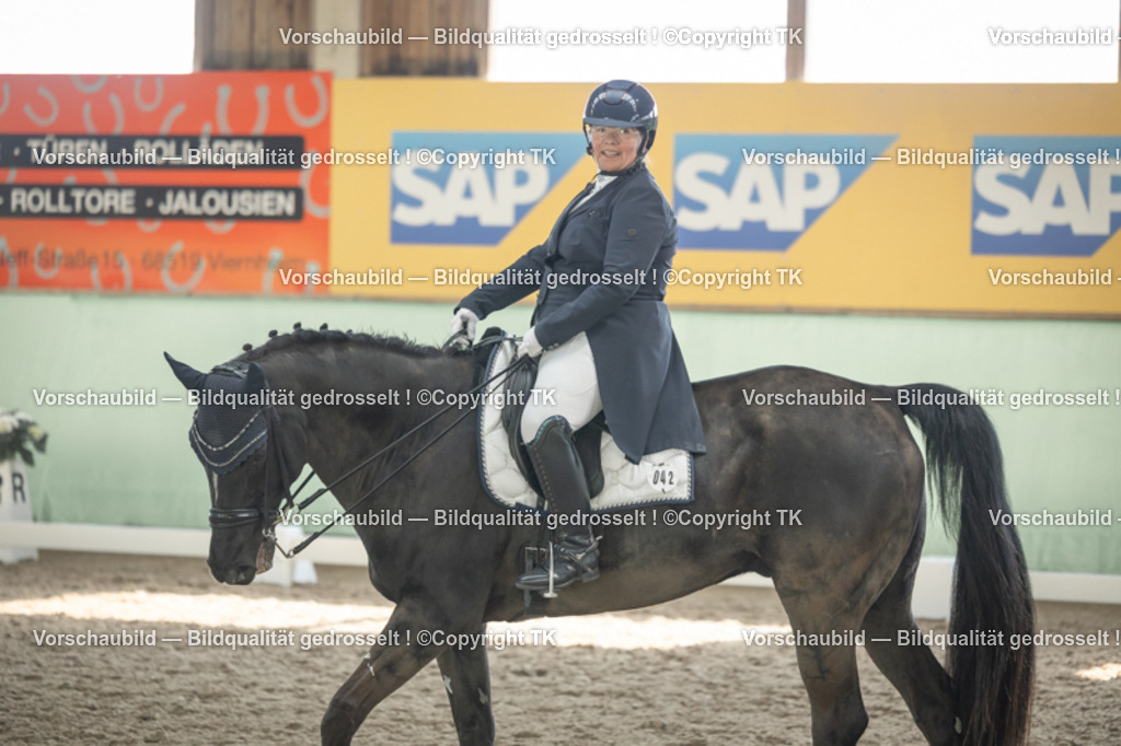 _D5A2064 | Emotionale Pferde- & People-Fotografie rund um Heidelberg, Leimen & Umgebung. Natürliche Fotos von Pferd, Mensch & Familie. Jetzt Termin sichern!