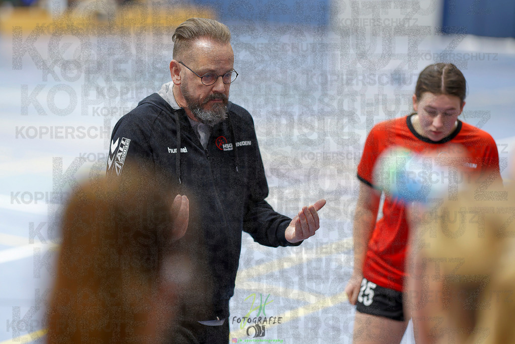 Frauen 2. Bezirksklasse; SG Rechtenbach - HSG Linden II | Frauen 2. Bezirksklasse; SG Rechtenbach - HSG Linden II am 16.11.2025 in Rechtenbach (Sporthalle Rechtenbach)Photo © 2025 - Jörg Heinrich - Realisiert mit Pictrs.com