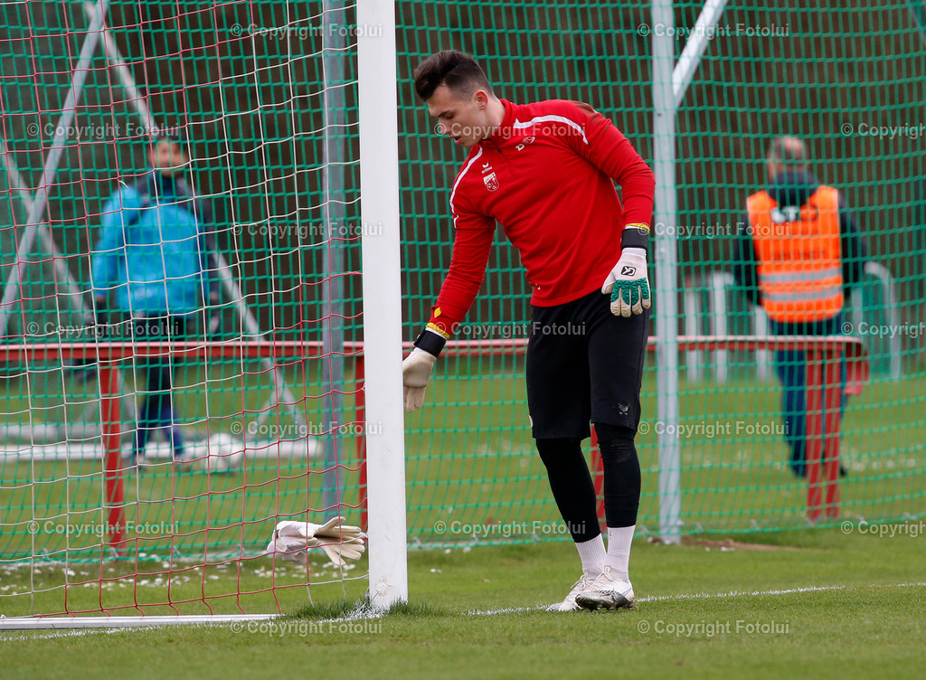 A_LUI_26032023_01 | SPORT,FUSSBALL LL.OST ASKOE OEDT 1B-PUTZLEINSDORF 26.03.2023 
IM BILD: KAI LANG (OEDT1B) UND  FOTO:FOTOLUI