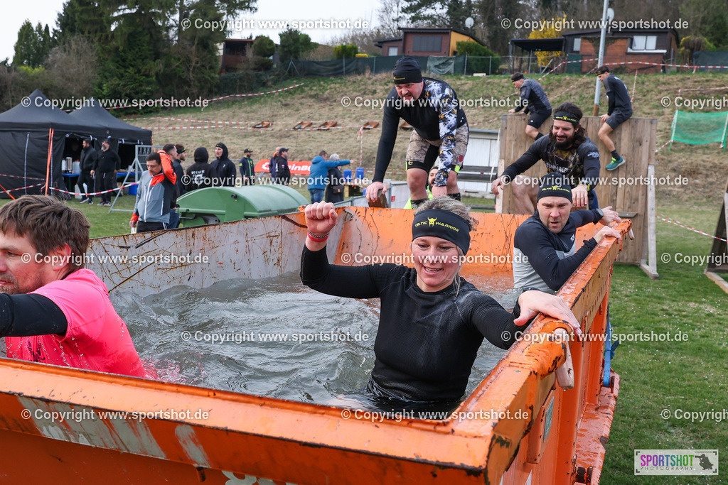 LUR_1282 | Celtic Warrior Dirth Run #celticwarriordirtrun #ocr #kidsrace #celtinis #sprint #wallhalla #dirtrun #donnerskirchen#celticwarriordirtruniscoming #celticwarrior #allout #battle #endurance #ultra #celticwarriorultra #yourpictrs #sportshot_your_pictrs