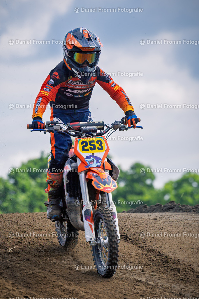 0V8A8909 | DanielFrommFotografie - Realisiert mit Pictrs.com