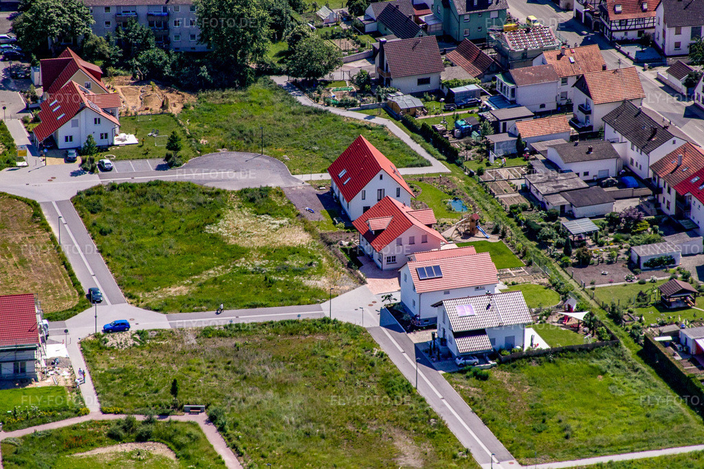 Luftbild: Am Höhenweg in Kandel im Bundesland Rheinland-Pfalz in Deutschland. Foto: IMG_18550.jpg vom 30.05.2009 durch Werner Riehm/FLY-FOTO.de