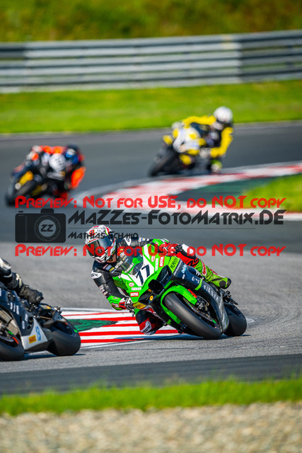 MaZZes_FotoMatrix_240601_6007705_3647 | STK