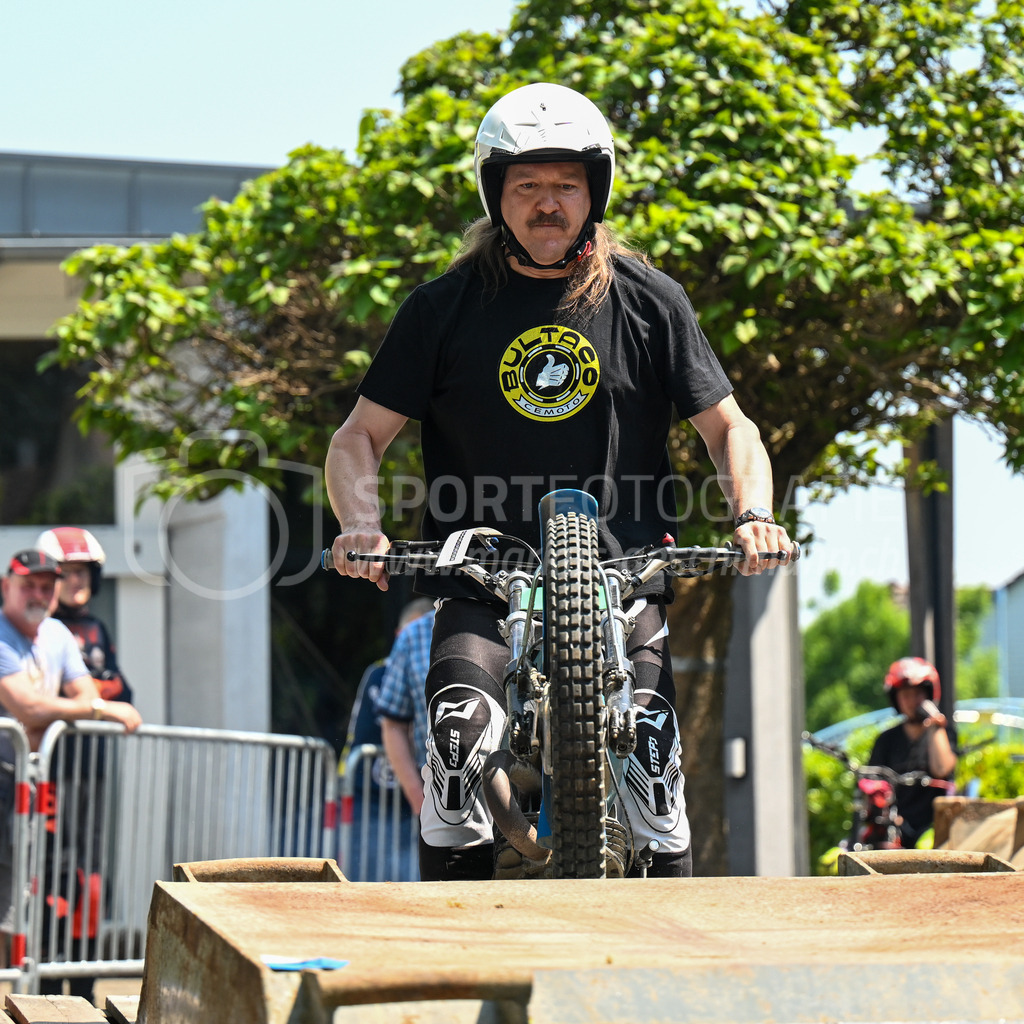 SAM-Stadt-Trial in Bischofszell - 27. Mai 2023 | SAM-Stadt-Trial in Bischofszell, 27. Mai 2023. 
Instagram: @sam_schweiz
Bild: Sportfotografie Markus Aeschimann | www.markus-aeschimann.ch - Realisiert mit Pictrs.com