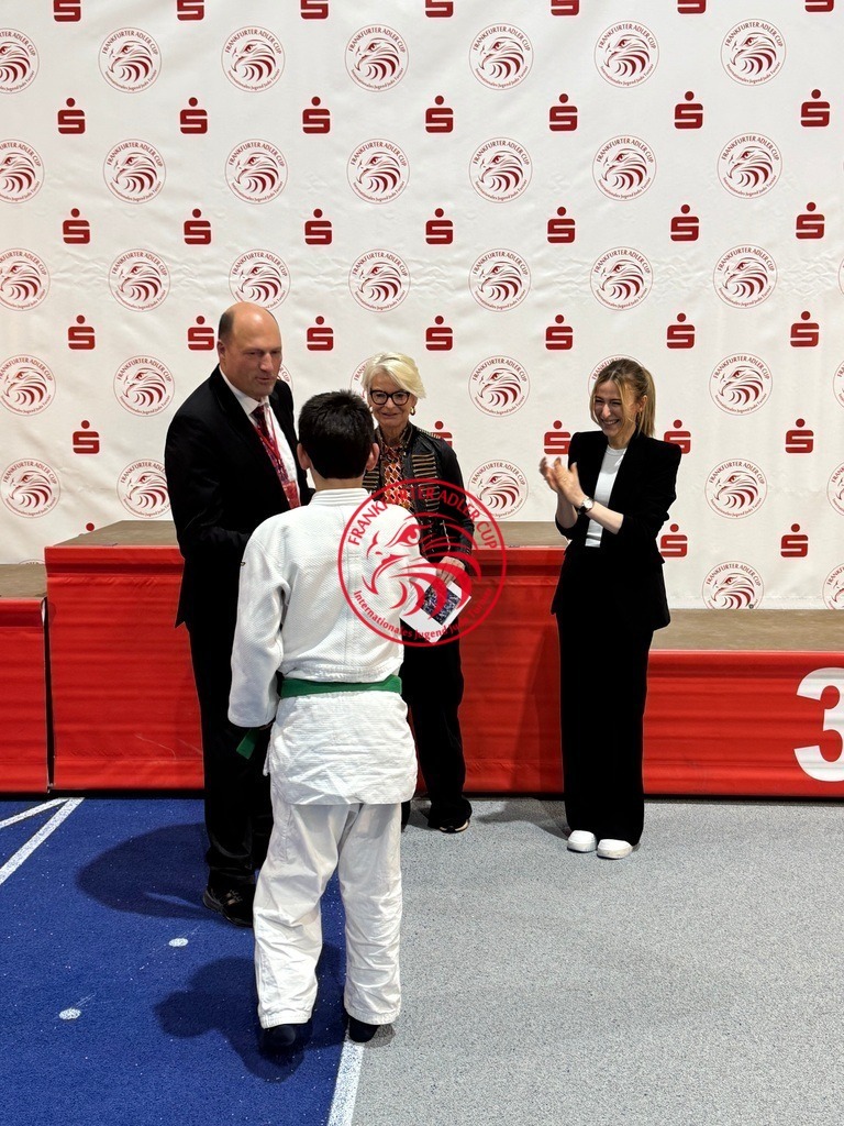 IMG_2486 | Fotos vom Adler Cup - Pictures from Adler Cup

Hier findet Ihr alle Eindrücke und großen Momente der Adler Cup Wochenenden. Here you will find all impressions and great moments of the Adler Cup weekends. - Realisiert mit Pictrs.com