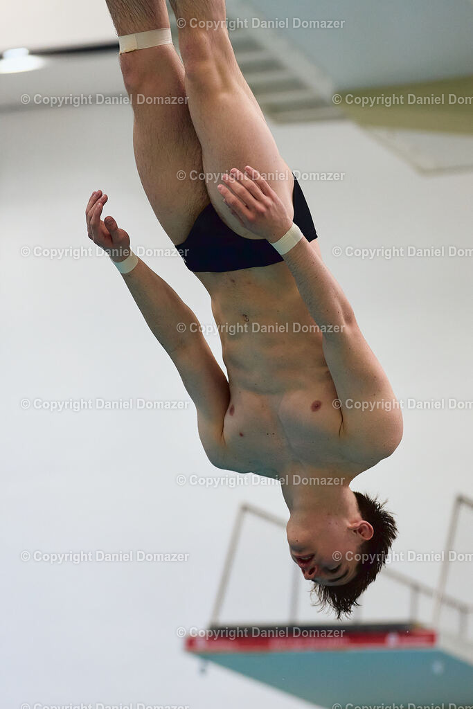 International Youth Diving Meet 2026 | Day 1 of 5 | International Youth Diving Meet 2026| Day 1 of 5 | 22.04.2026 | Youth diving competition featuring 1m and 3m springboard and platform at the Schwimmsportkomplex Freiberger Platz in Dresden.@ Domazer Photography - Realisiert mit Pictrs.com