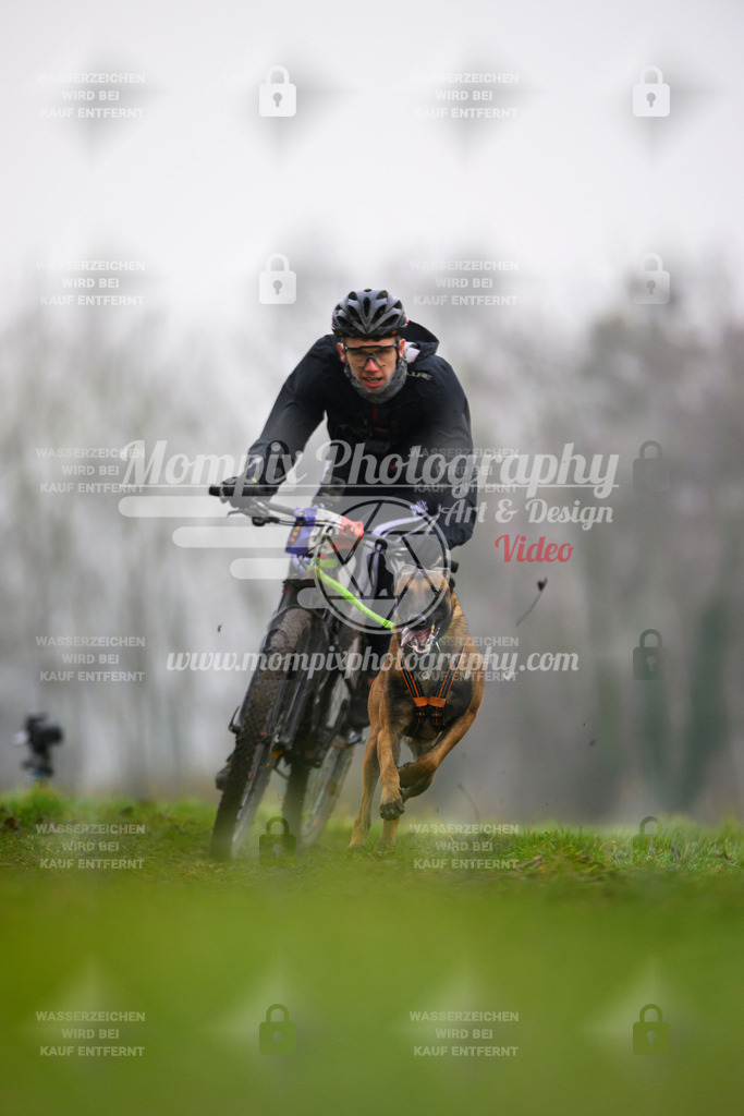 MompixPhotography_CDF2023_FFST_Di_Bike1-7 | PayLife