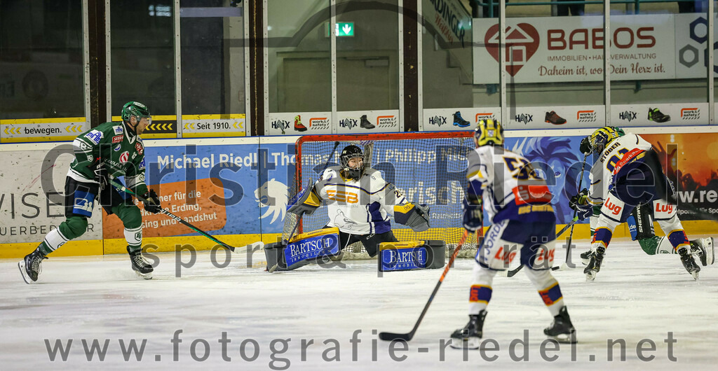 2024-01-19_016_TSV_Erding_gegen_ESC_Geretsried | Erding, Deutschland, 19.01.2024:
Eishockey, Bayernliga Vorrunde 2023 / 2024, 26. Spieltag, TSV Erding gegen ESC Geretsried, Endergebnis: 

Foto: Christian Riedel / fotografie-riedel.net