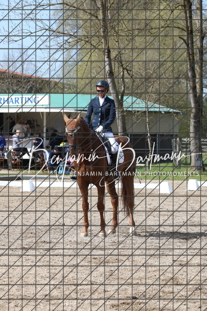 AZ2A3512 | Benjamin Bartmann Photomoments