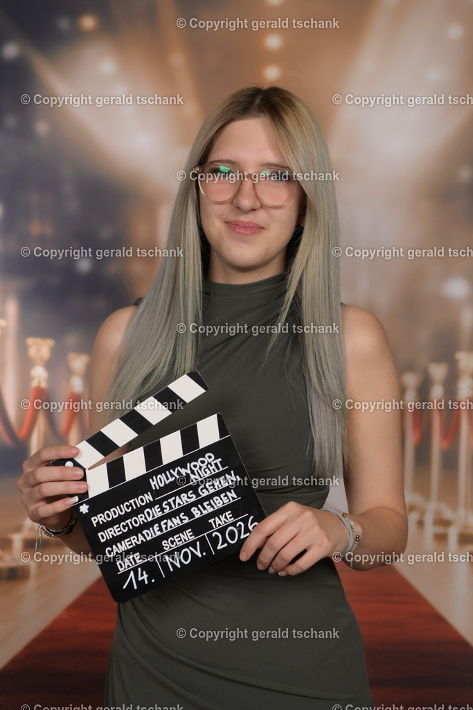MT1_5285 | Wählen Sie hier bitte Ihr bestes Foto aus, mit diesem Bild wird Ihr Set produziert. Sollten Sie kein Bild wählen oder mehrere suchen wir das Beste aus!