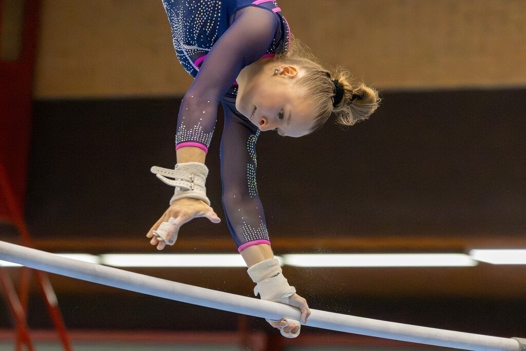 Deutsche Turnliga DTL (Bundesliga) der Frauen, 3. Wettkampftag 2025 in Ketsch***Silja Stöhr (TG Mannheim) am Stufenbarren | Deutsche Turnliga DTL (Bundesliga) der Frauen, 3. Wettkampftag 2025 in Ketsch***Silja Stöhr (TG Mannheim) am Stufenbarren - Realisiert mit Pictrs.com