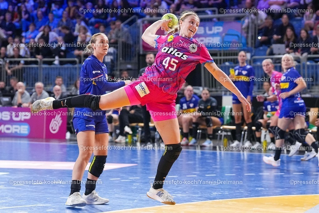 xYDRx21092501017 | 21.09.2025, xydrx, Handball, Frauen Länderspiel, Deutschland - Niederlande, YAILA Arena: Jolina Huhnstock (GER #45)