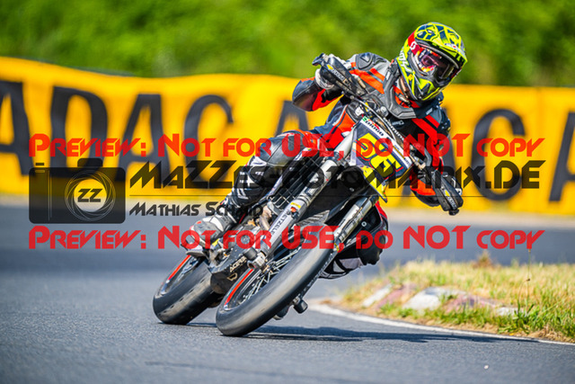 MaZZes_FotoMatrix_220528_2658 | Fotograf Mathias Schmid
Sportfotograf,
Eventfotograf,
Hochzeitsfotograf,
Portraitfotograf