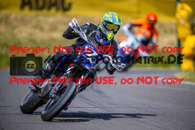 MaZZes_FotoMatrix_220618_5445 | UE40