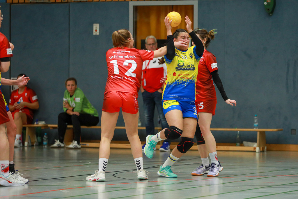 SVN_SvSchermbeck_051024_083 | Bildergalerie von Sport-Ereignissen aber auch von weiteren spannenden Dingen - nicht nur vom Niederrhein. In Anlehnung an den bekannten Spruch von Hanns Dieter Hüsch heißt das Motto: "Niederrhein ist überall".  - Realisiert mit Pictrs.com