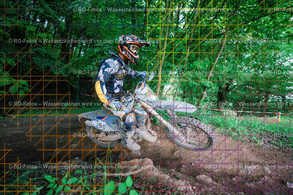 4 Lauf Schlüchtern IGE 2026-1215 | Sportfotografie von RO-Fotos: Motorsport, Motocross, Enduro, Laufveranstaltungen und Triathlon. Professionelle Fotos von Sportlern und Events. - Realisiert mit Pictrs.com