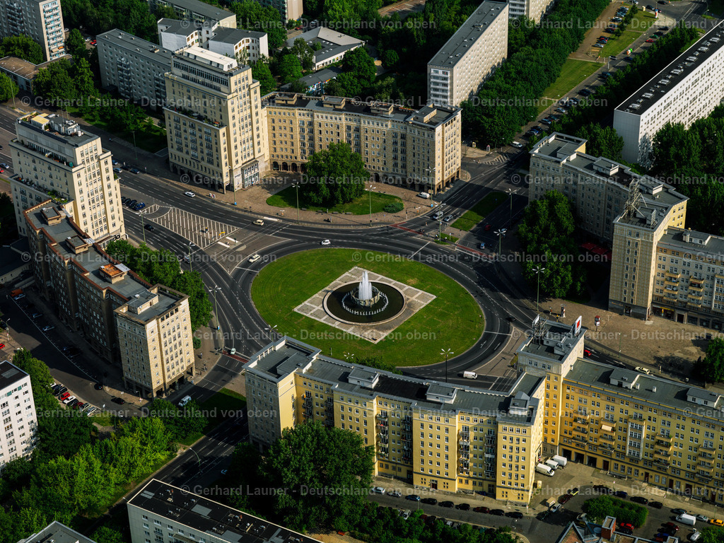 2790462 | Strausberger Platz Berlin