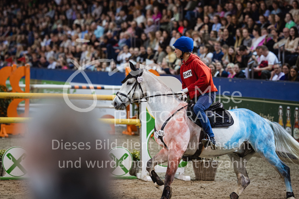 240113_Münster_Kostümspringen-351 | Deine schönsten Turniermomente als professionelle Fotos! Entdecke hochwertige Pferdesport-Fotografie im Online-Shop. Jetzt Fotos finden & bestellen!
