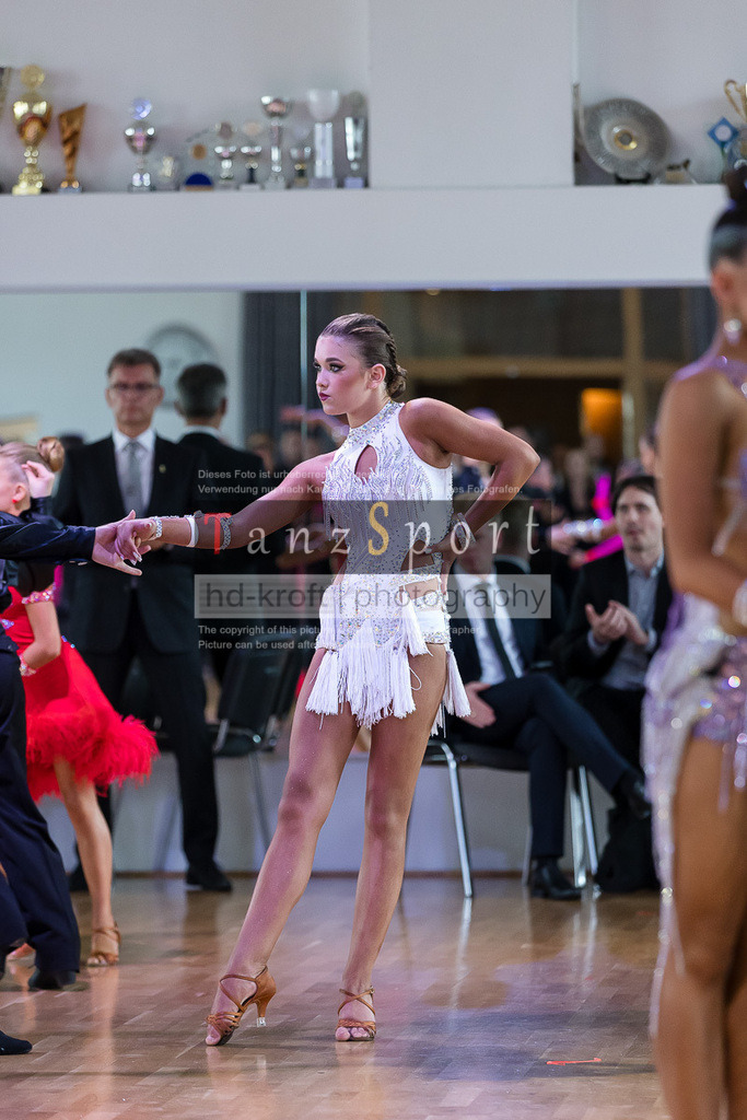 20240615_DM-Jun2-Kombi_09629 | Tanzsportbilder, Standardtanz, Lateintanz, WDSF, DTV, LTVB, dancecomp, goc, hessen tanzt, blaues band der spree, walzer, tango, wiener walzer, slowfox, quickstepp, samba, rumba, cha-cha-cha, paso doble. jive, hd-kroft photography, turniertanzsport