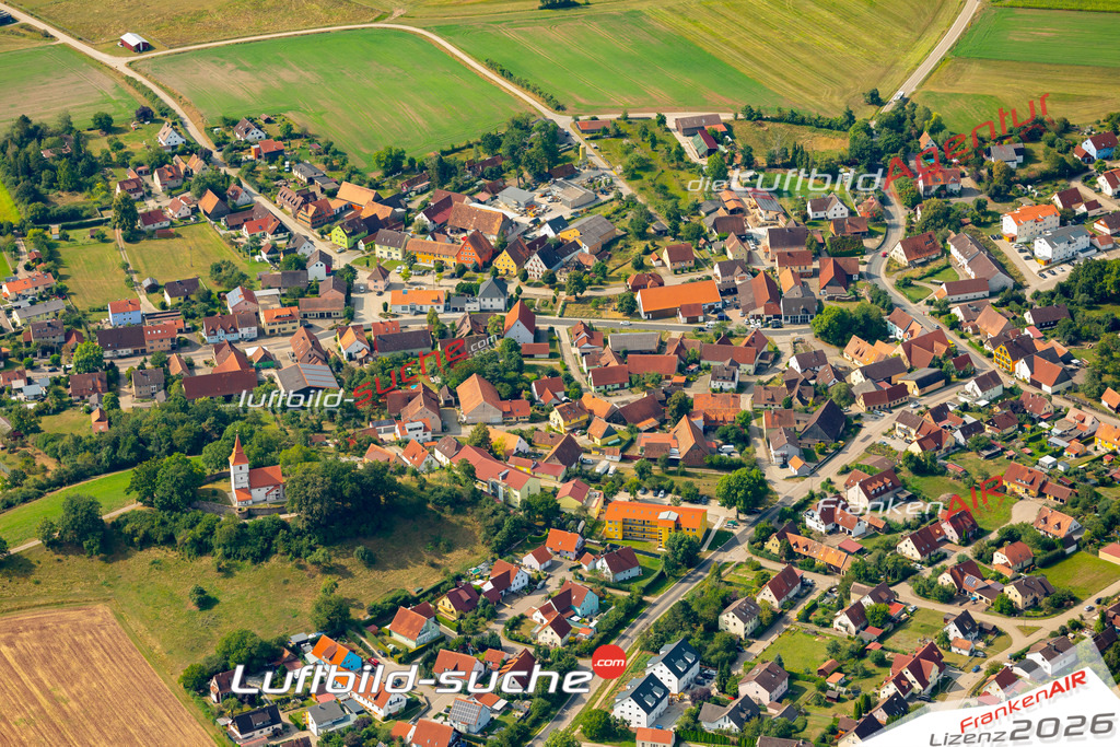 Das Luftbild zeigt :  Dombühl - Die Luftaufnahme wurde 2024 vom UL-Flugzeug aus erstellt ( keine Drohne ) - Hochauflösende Luftaufnahme - Für grossformatige Ausdrucke geeignet. Die Geschenkidee !Mit Lizenz und Bildrechte bestellbar