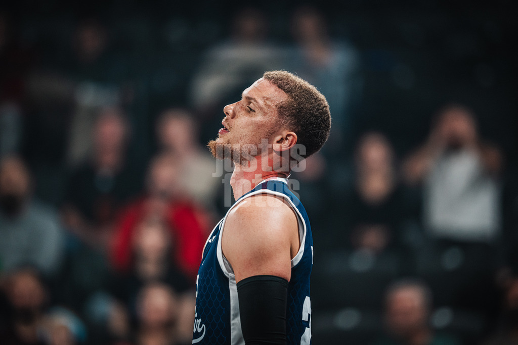 Basketball | Männer | Saison 2025/2026 | BKT EuroCup | Veolia Towers Hamburg vs. Bahcesehir College Istanbul | 14.10.2025 | Malachi Flynn (#22, Bahcesehir College Istanbul) enttäuscht