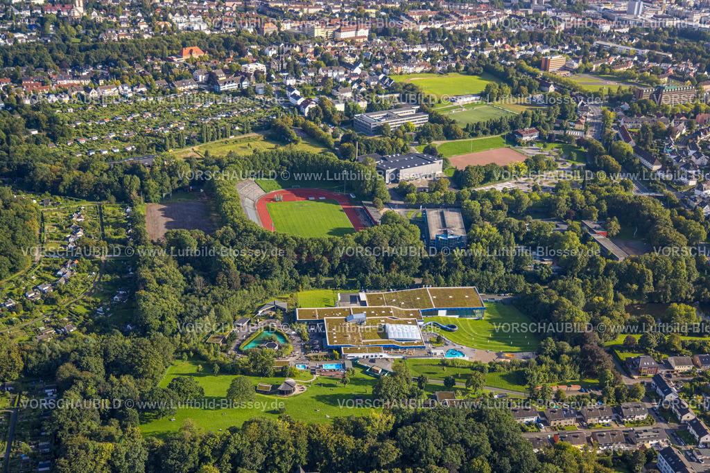 Hagen230903148 | Luftbild, Ischelandstadion und Westfalenbad Hagen, Altenhagen, Hagen, Ruhrgebiet, Nordrhein-Westfalen, Deutschland