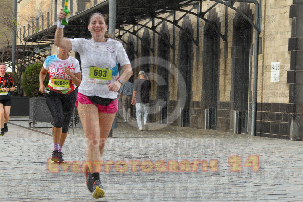 250920_1531_EV4_9019 | Sportfotografie im Rhein-Sieg Kreis, Köln, Bonn, NRW, Rheinland Pfalz, Hessen, etc. Unser Tätigkeitsfeld umfasst den Laufsport vom Volkslauf über den Marathon, Duathlon, Triathon bis zum Ultralauf wie Kölnpfad Ultra oder Schindertrail.