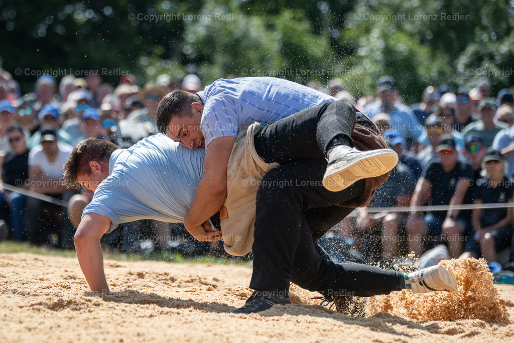 Schwingen -  Weissenstein Schwinget 2025 | Weissenstein bei Solothurn, 19.7.25, Schwingen - Weissenstein Schwinget.