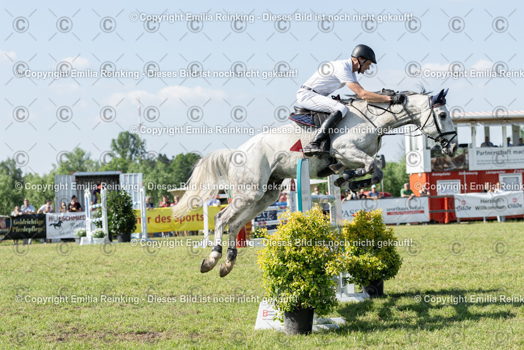 CL5A5252 | Emilia Reinking Fotografie - Realisiert mit Pictrs.com