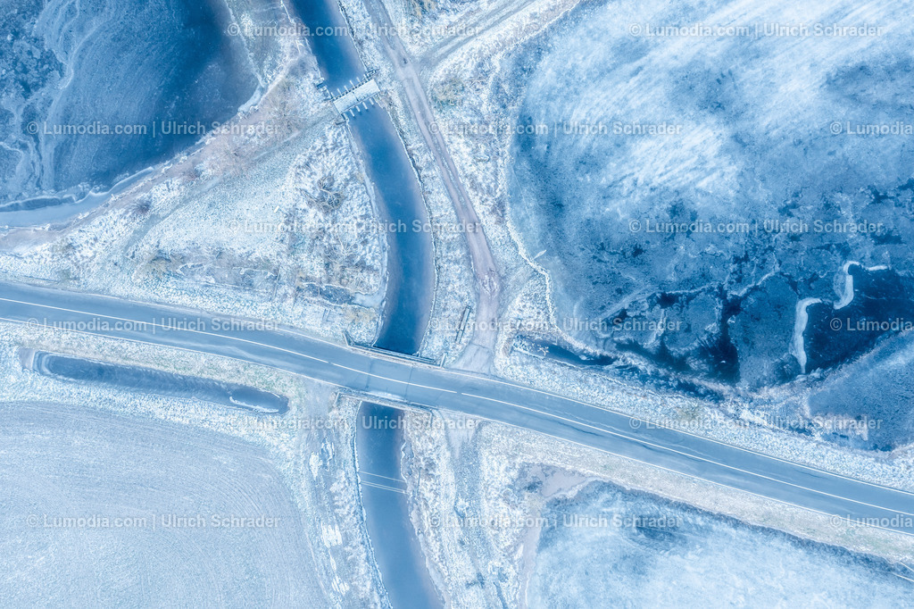 10049-51858 - Hochwasser im Großen Bruch | Stockfoto und Bilderpool mit Bildmaterial aus Deutschland, dem Harz, Halberstadt, Quedlinburg, Wernigerode und weltweit. Qualitativ hochwertige und professionelle Fotos anschauen und kaufen. - Realisiert mit Pictrs.com