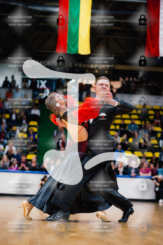 Hessen Tanzt WDSF International Open Standard 4th (48) Erik Kem _ Viktoria Grushevskaja (TTC München)-2025-05-17-0221 | Webshop for digital downloads and prints of dance sport, event & show photographer Julian Link - Realisiert mit Pictrs.com