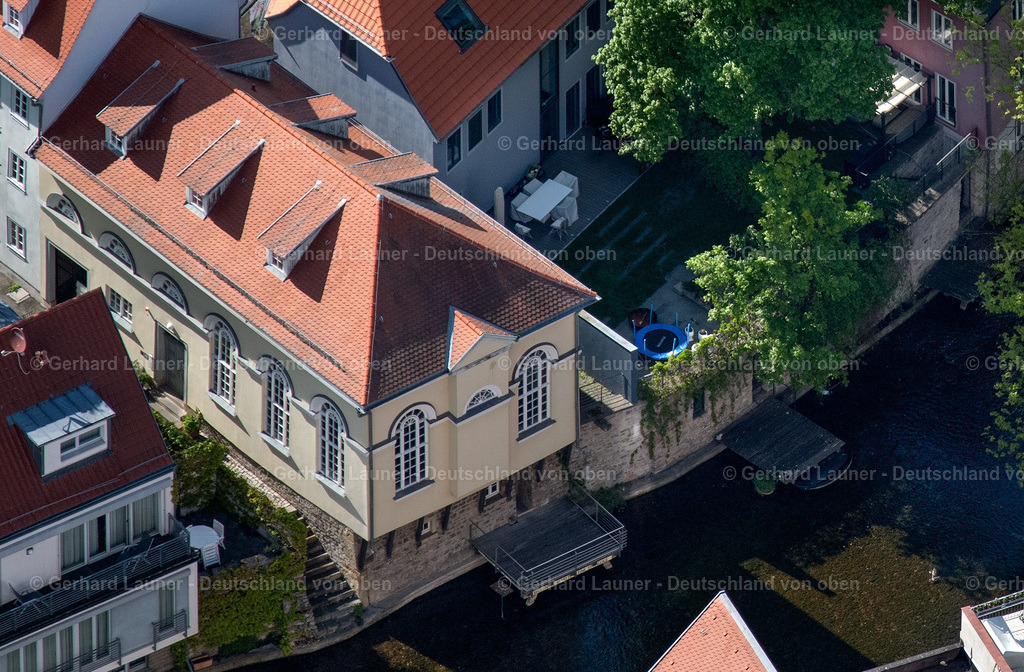 4025641 | ERFURT 06.05.2020 Historische Alte Brücke " Krämerbrücke Erfurt " über die Gera im Ortsteil Altstadt in Erfurt im Bundesland Thüringen, Deutschland. // Historic Old Bridge " Kraemerbruecke Erfurt " across Gera in the district Altstadt in Erfurt in the state Thuringia, Germany. Foto: Gerhard Launer