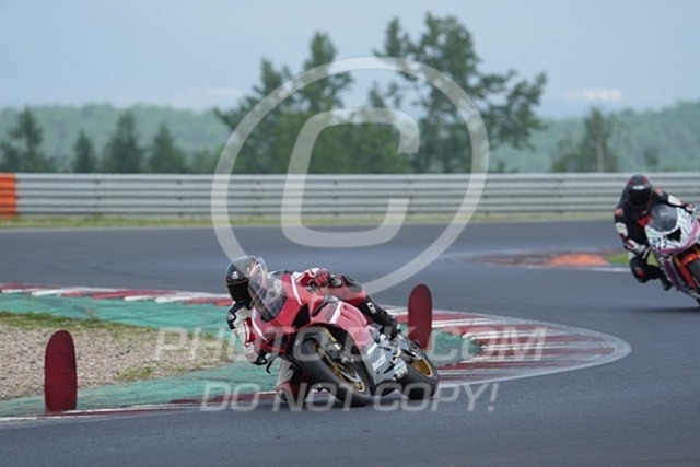 2024_05_26_PBK_32712 | Sportfotografie; SlowMotion; Video; Rennstrecke; Hafeneger; Speer; Racing; RSE; BMW; CBO; Trackday; Motorsportarena; Hockenheimring; Brno; Most; Barcelona; Valencia