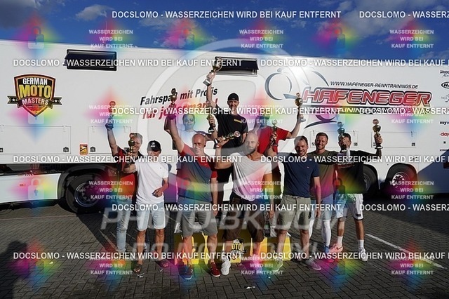 2025_08_30_PBK_21571 | Sportfotografie; SlowMotion; Video; Rennstrecke; Hafeneger; Speer; Racing; RSE; BMW; CBO; Trackday; Motorsportarena; Hockenheimring; Brno; Most; Barcelona; Valencia