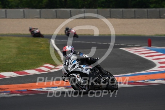 2024_05_25_PBK_25134 | Sportfotografie; SlowMotion; Video; Rennstrecke; Hafeneger; Speer; Racing; RSE; BMW; CBO; Trackday; Motorsportarena; Hockenheimring; Brno; Most; Barcelona; Valencia