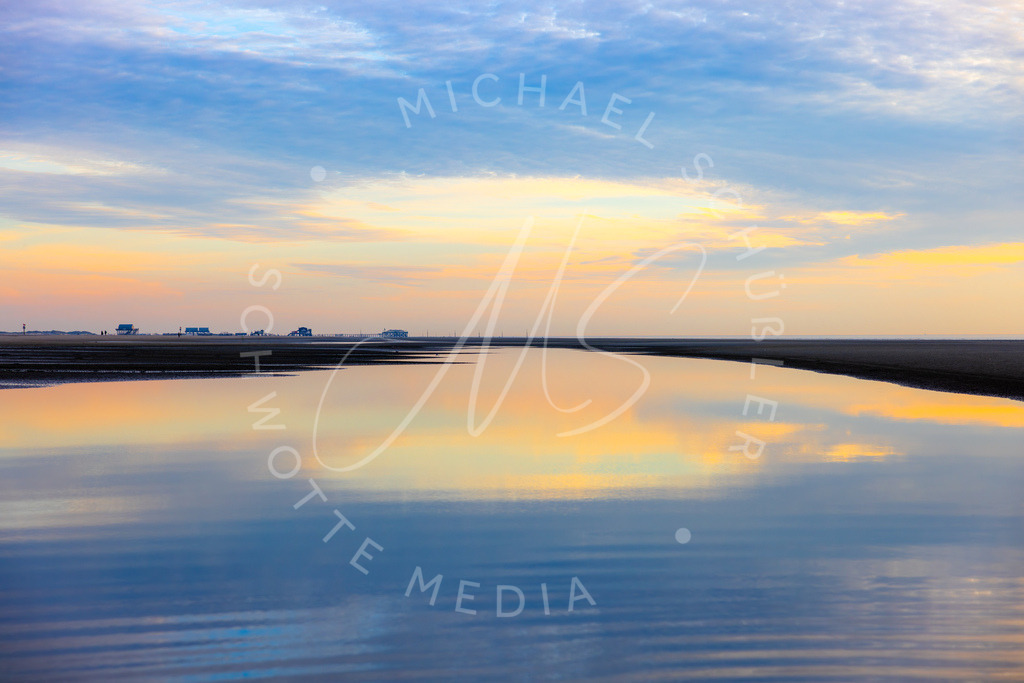 2023-09-27 Nordsee Hungerhamm Sonnenuntergang 025 | Schwotte Media - Realisiert mit Pictrs.com