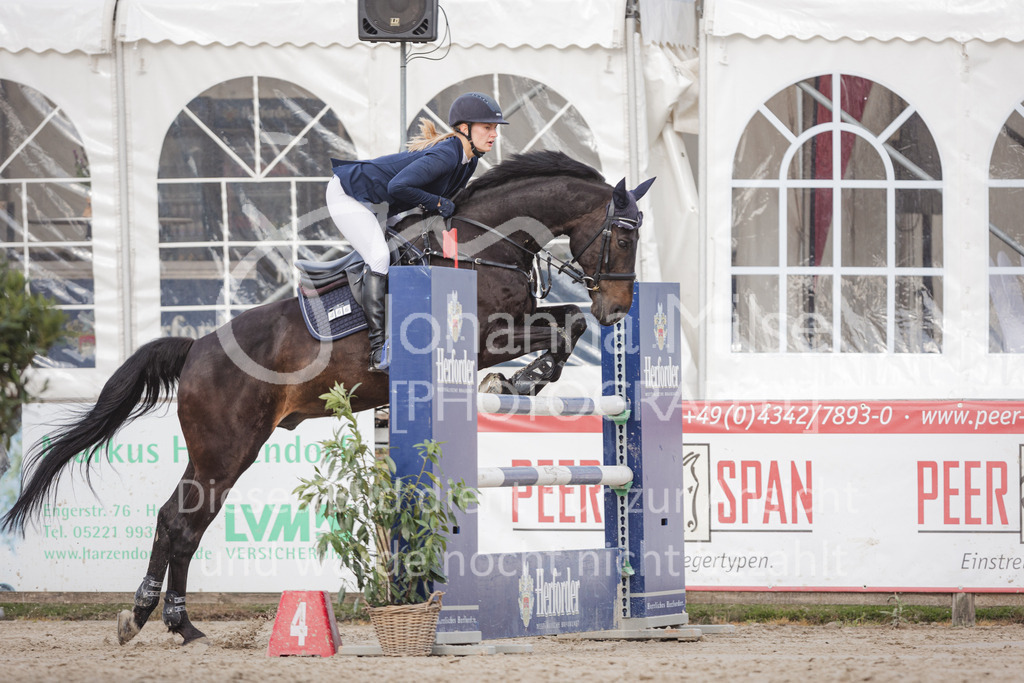 220610_PfSpTa_M1-Spr-340 | Lützower Pferdesporttage 
Springprüfung Kl. M*
10.06.2022