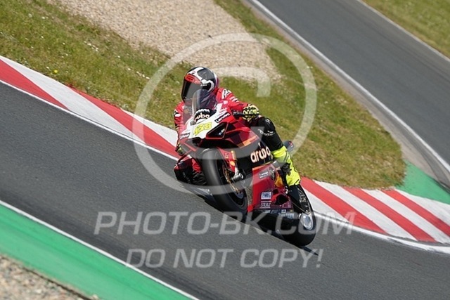 2025_05_12_PBK_14667 | Sportfotografie; SlowMotion; Video; Rennstrecke; Hafeneger; Speer; Racing; RSE; BMW; CBO; Trackday; Motorsportarena; Hockenheimring; Brno; Most; Barcelona; Valencia