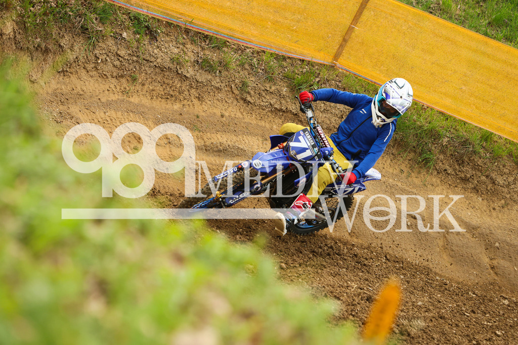5E6A9891 | 989 MEDIAWORK