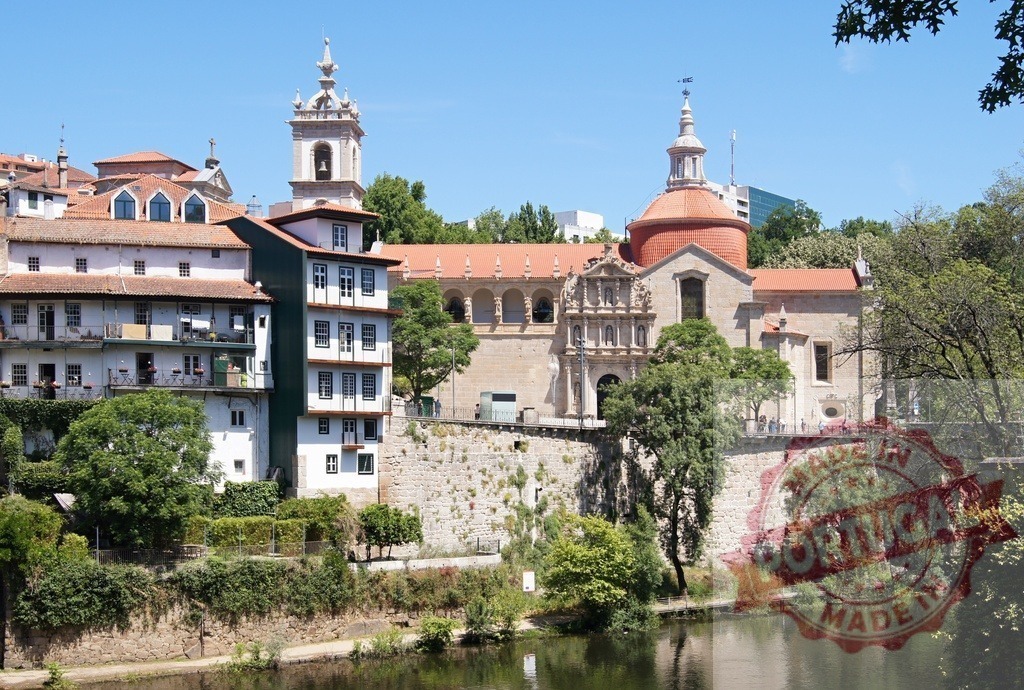 Amarante cityscape with Tâmega River and São Gonçalo Church | Amarante cityscape featuring traditional architecture, the Tâmega River, and the historic São Gonçalo Church - Realisiert mit Pictrs.com