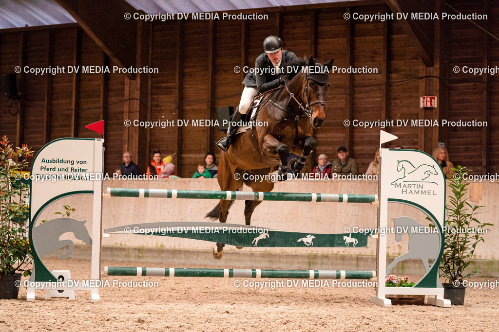 Springen Tag 3-300 | dv-media-shop - Realisiert mit Pictrs.com