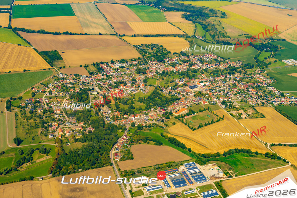 Stadt Obhausen von Oben- Die Luftaufnahme wurde 2025 vom UL-Flugzeug heraus erstellt ( keine Drohnenaufnahme ) - Hochauflösende Luftaufnahme - für Wandbilder und großformatige Ausdrucke geeignet. Das besondere Geschenk!Hier alle&nbsp;Infos zur Lizenzierung der LuftaufnahmeWir fliegen auch dieses Jahr wieder in Ihre Region um Luftbilder zu erstellen.- Luftbild anfragen