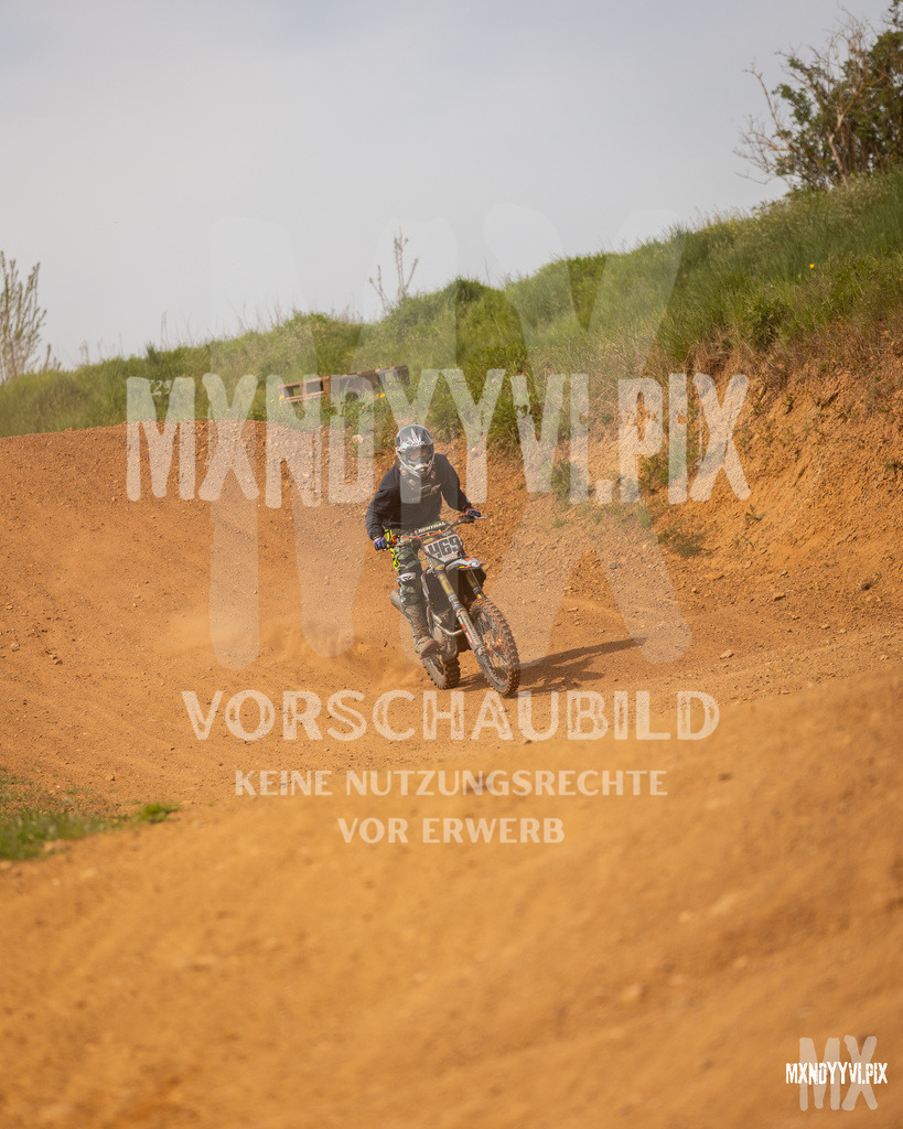 866A3967 | mxndyyvipix