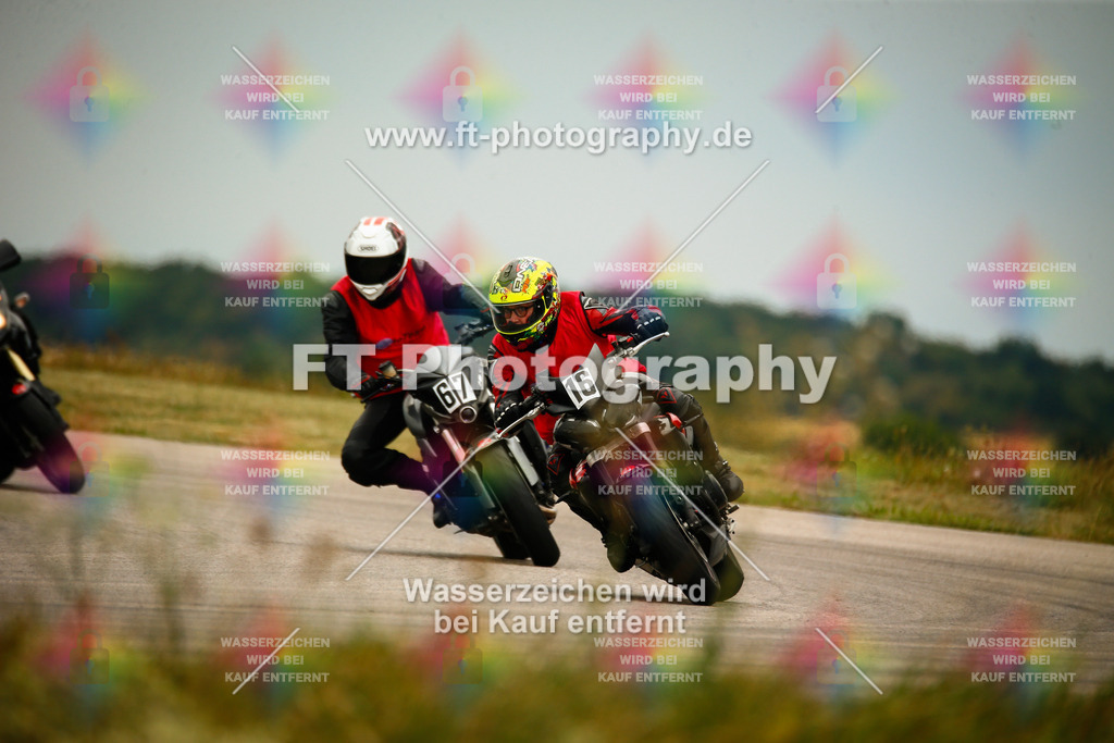 _MOT6897 | Hier findet Ihr Bilder von Touristenfahrten auf der Nürburgring Nordschleife oder von anderen Veranstaltungen die ich besucht habe. Viel Spass beim Durch Schauen 