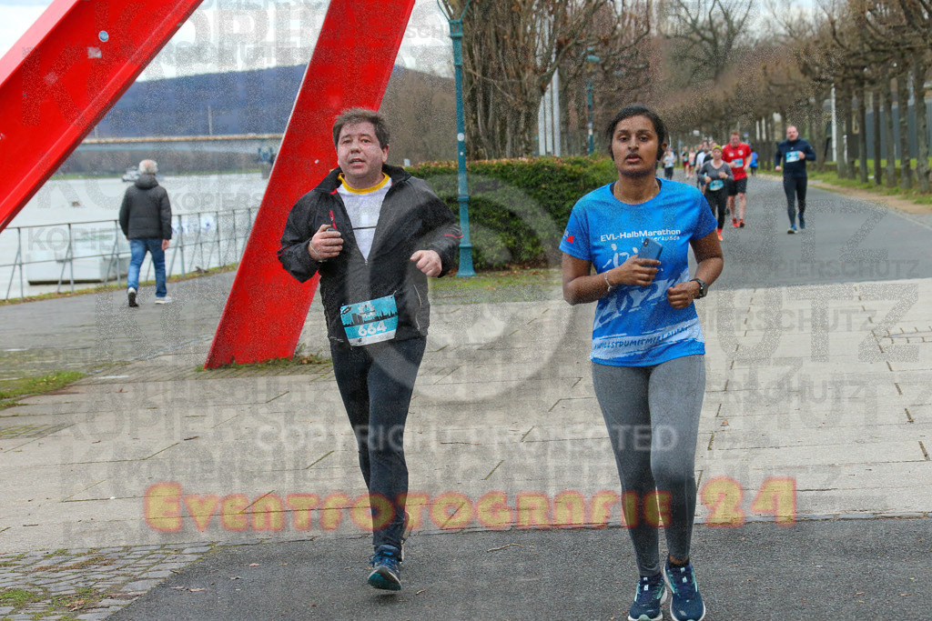 221231_1202_EX1_0199 | Sportfotografie im Rhein-Sieg Kreis, Köln, Bonn, NRW, Rheinland Pfalz, Hessen, etc. Unser Tätigkeitsfeld umfasst den Laufsport vom Volkslauf über den Marathon, Duathlon, Triathon bis zum Ultralauf wie Kölnpfad Ultra oder Schindertrail.